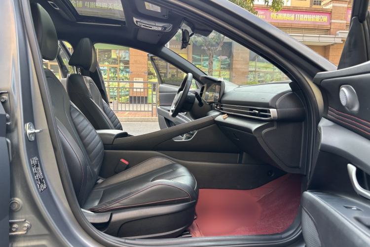 Used Hyundai Elantra 2022 1.5L CVT 20th Anniversary Edition