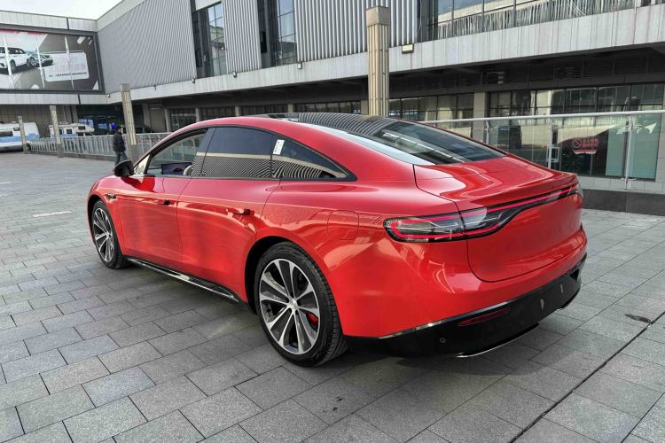 Used Hima Luxeed S7 2025 785 km Ultra