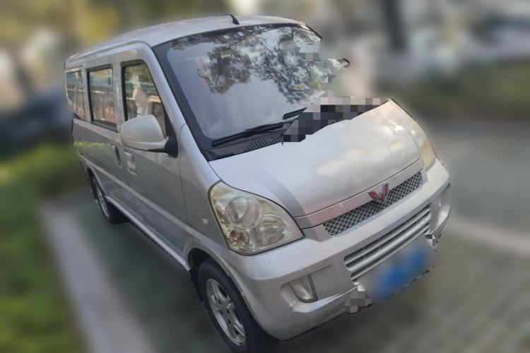 Used Wuling Rongguang 2011 1.2L Standard Version
