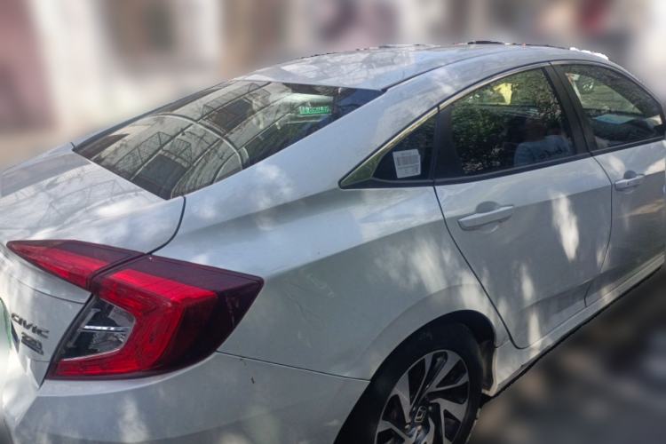 Used Honda Civic 2016 220TURBO CVT Luxury Edition Rear Right 45 Deg