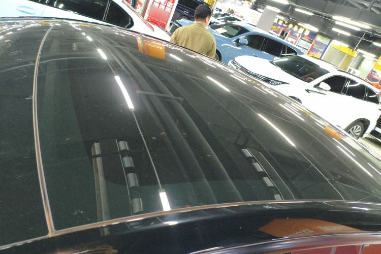 Used Tesla Model Y 2024 Rear-Wheel-Drive Version Roof