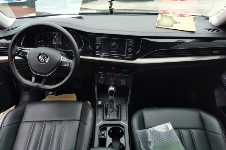 Used Volkswagen Passat 2019 280TSI Business Edition China VI
