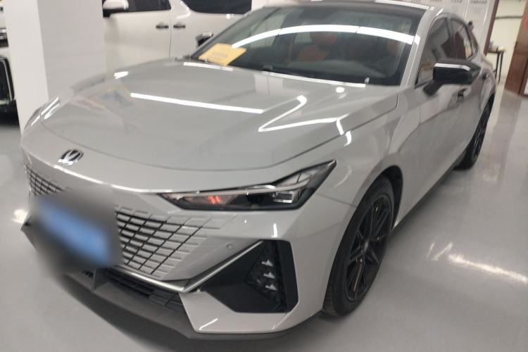 Used CHANGAN UNI-V 2022 1.5T Prestige Version