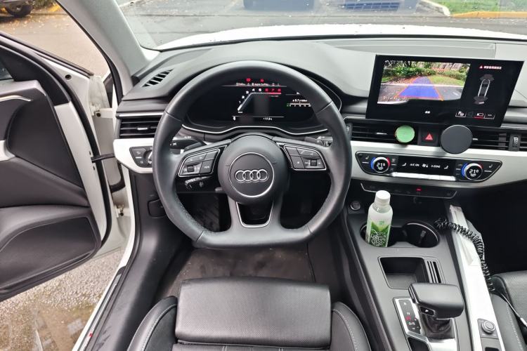 Used Audi A4L 2023 40 TFSI Luxury Dynamic Model