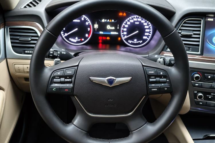 Used Hyundai Genesis 2015 3.0GDi Four-Wheel Drive Luxury Edition