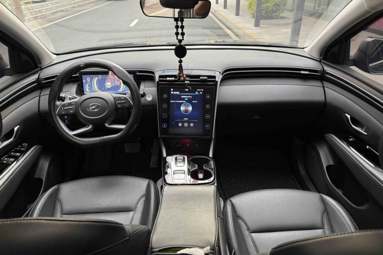 Used Hyundai Tucson 2023 Tucson L 1.5T Automatic Two-Wheel Drive LUX Prestige Edition Interior 1