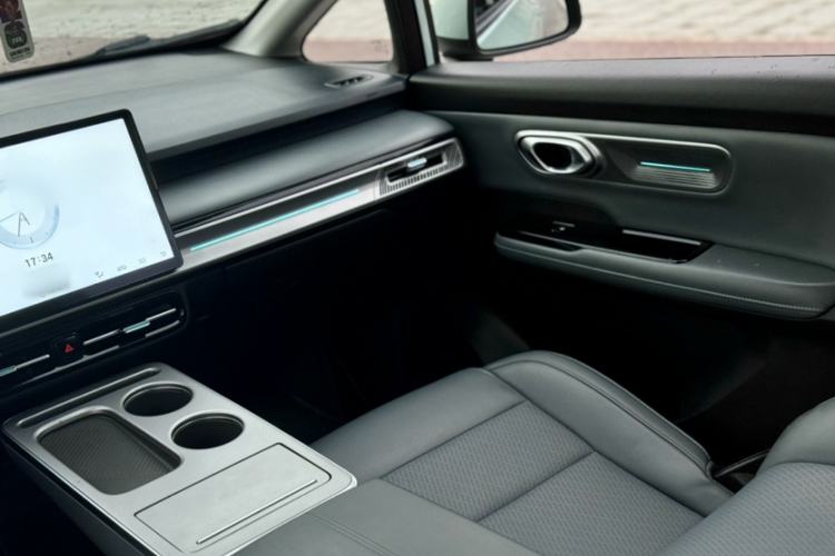 Used AION Y 2024 Plus 510 Intelligent Driving Version Interior 4