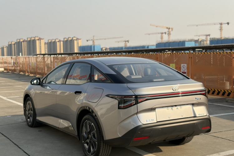 Used Toyota bZ3 2024 517 km Elite PRO
