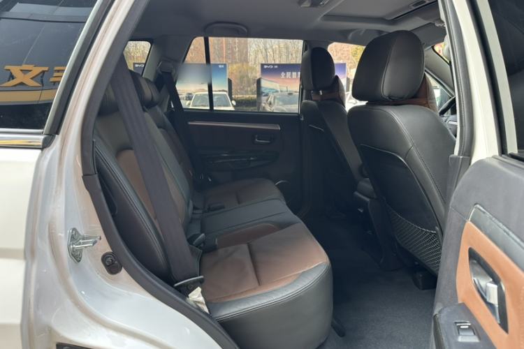Used Haval H5 Classic 2016 Classic Edition 2.0T Manual 4x4 Prestige Model
