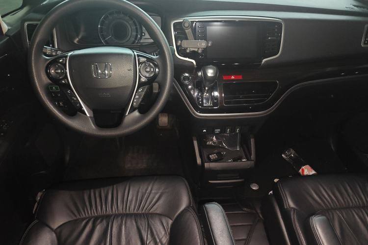 Used Honda Odyssey 2021 2.0L Rui·Smart Edition Center Console