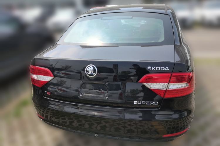 Used Skoda Superb 2013 1.8TSI Automatic MingShi Edition Rear