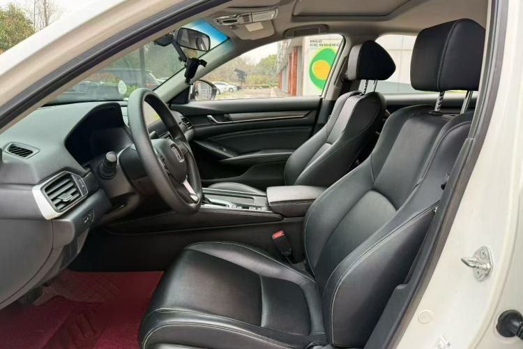 Used Honda Inspire 2019 260TURBO Elegant Edition China V Standard Interior 3
