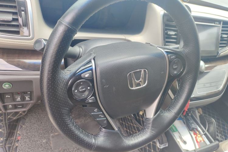 Used Honda Odyssey 2015 2.4L Smart Edition