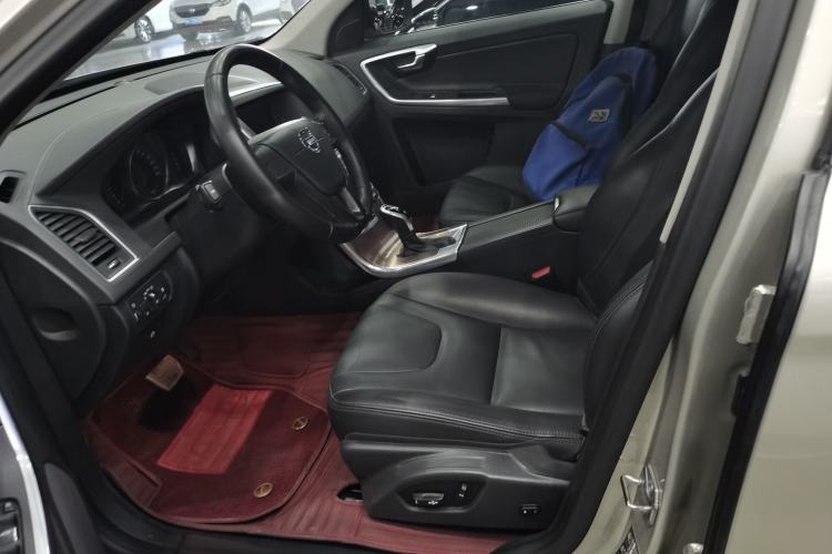 Used Volvo XC60 2017 T5 Smart Upgrade Edition
