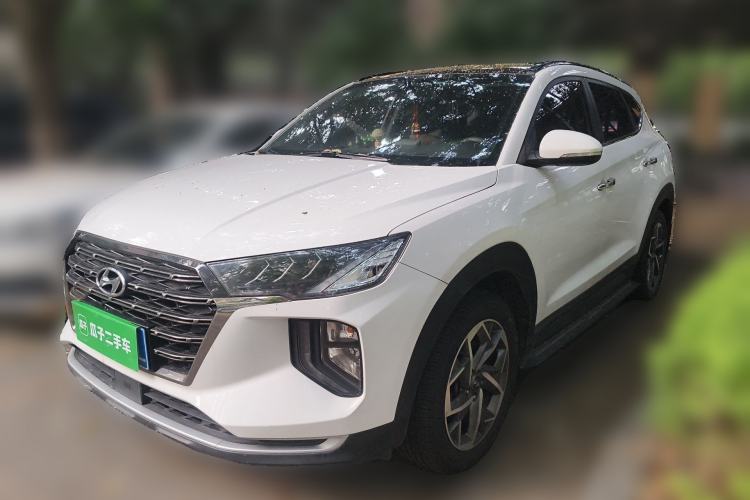 Used Hyundai Tucson 2020 280TGDi Two-Wheel-Drive GLS Fashion Edition China VI Standard