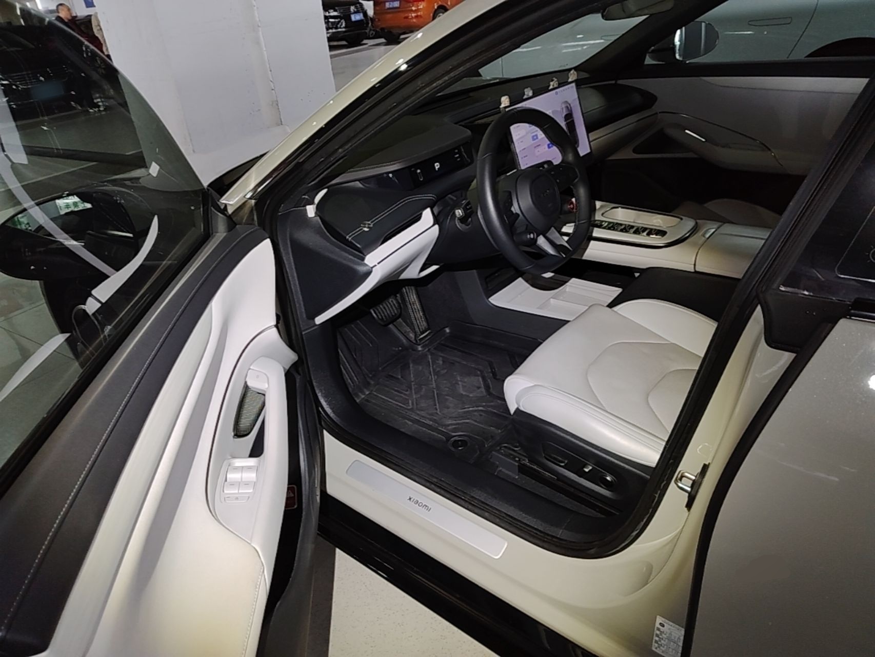 Xiaomi Auto SU7 2024 Rear-Drive Ultra-Long Range Advanced Pro-Level Intelligent Driving Version — снимка 18
