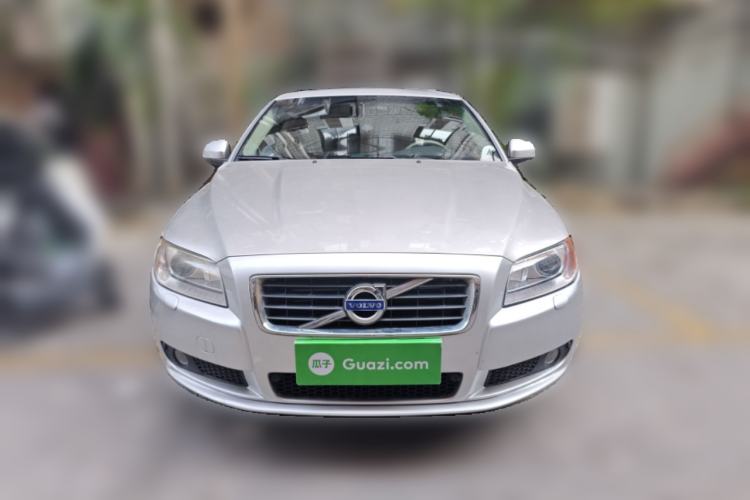 Used Volvo S80L 2010 2.5T Zhiya Edition
