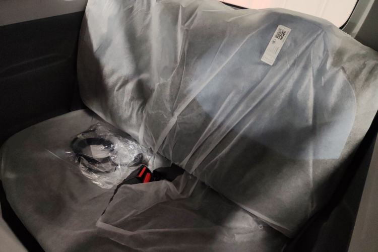 Used Geely Galaxy Panda 2024 Panda Mini 200km Endurance Bear Left Rear Seat