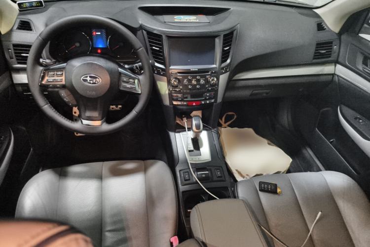 Used Subaru Outback 2014 2.5i Yashang Deluxe Edition
