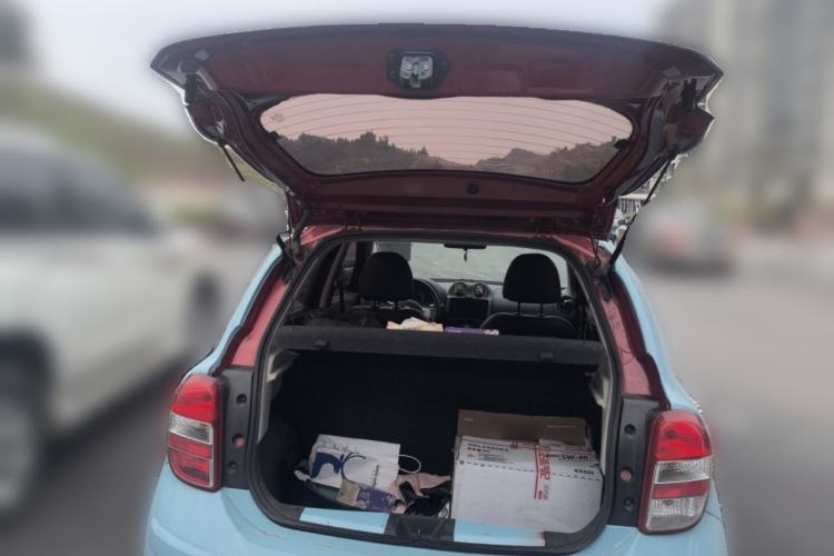 Used Nissan March 2010 1.5L Automatic Easy-Style Version Trunk