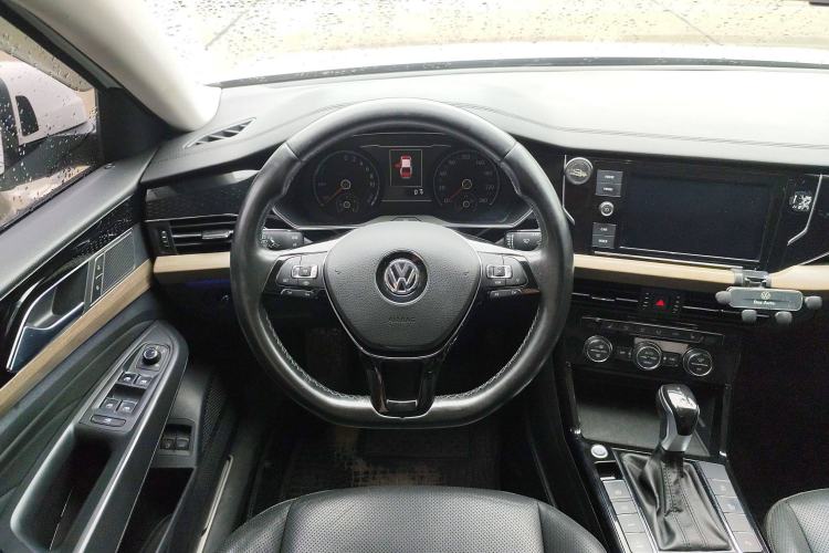 Used Volkswagen Passat New Energy 2019 430 PHEV Hybrid Luxury Edition Steering Wheel