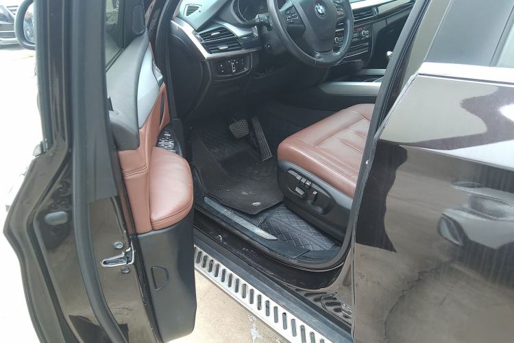 Used BMW X5  Driver Seat