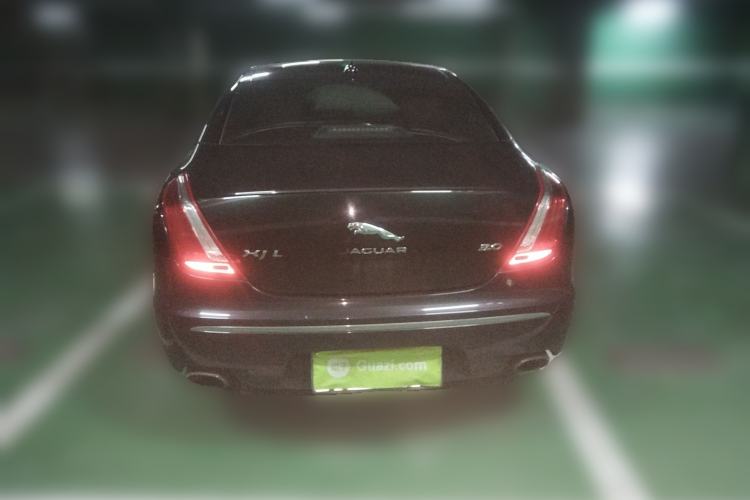 Used Jaguar XJ 2014 XJL 3.0 SC Two-Wheel-Drive Panoramic Business Edition
