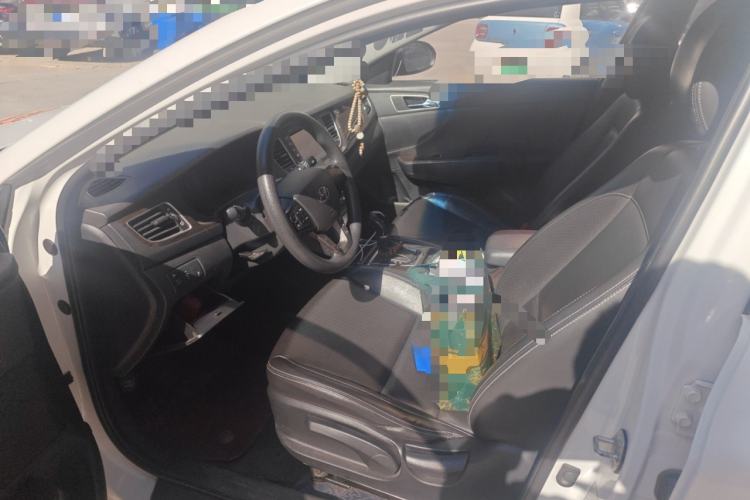 Used Hyundai Mistra 2016 1.6T Automatic Smart GLS Driver Seat