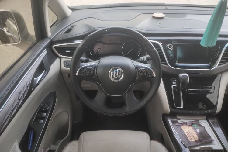 Used Buick GL8 2018 ES 28T Comfort Model China VI Standard Steering Wheel
