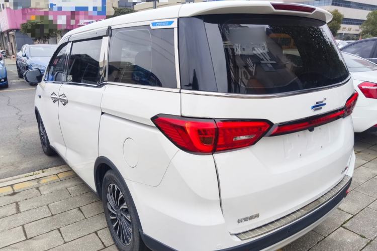 Used Oshan Cosmos 2022 1.5T Automatic Business Model