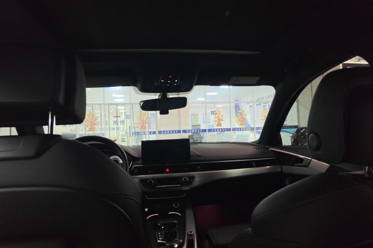 Used Audi A4L 2022 40 TFSI Luxury Dynamic Model