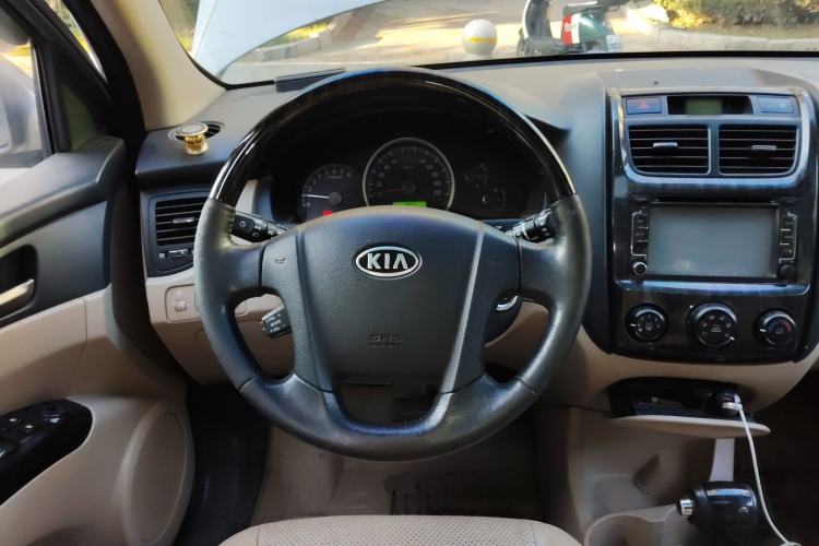 Used Kia Sportage 2012 2.0L Automatic Two-Wheel Drive GL Trim Steering Wheel