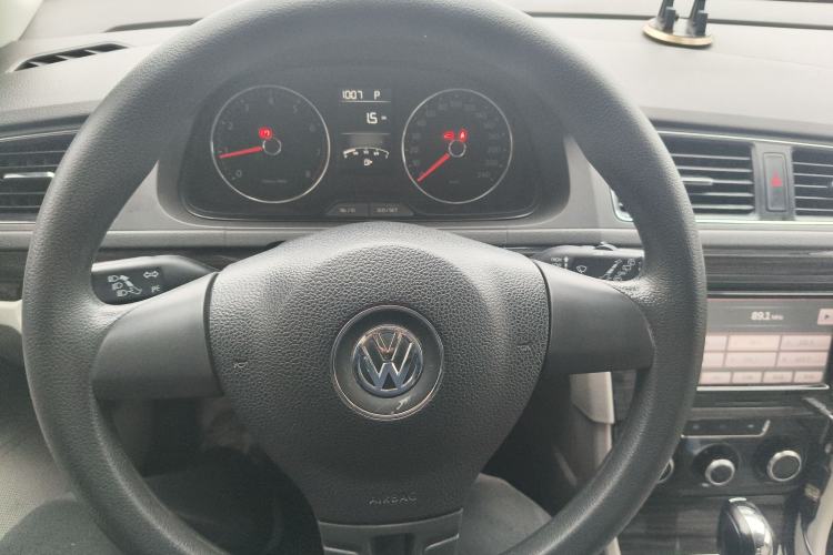 Used Volkswagen Gran Lavida 2013 1.6L Automatic Comfort Model