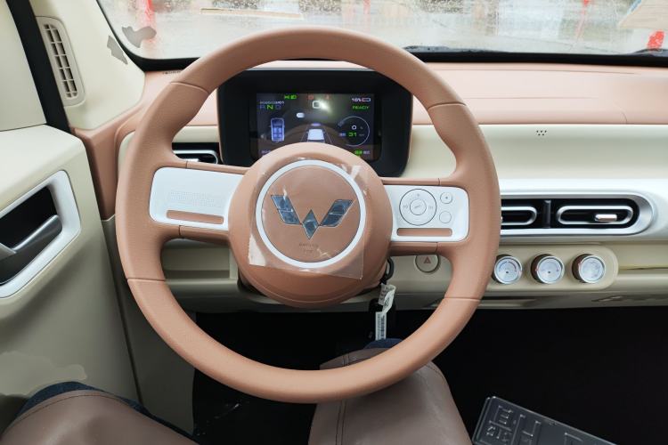 Used Wuling Hongguang MINIEV 2024 3rd Generation 215km Youth Edition
