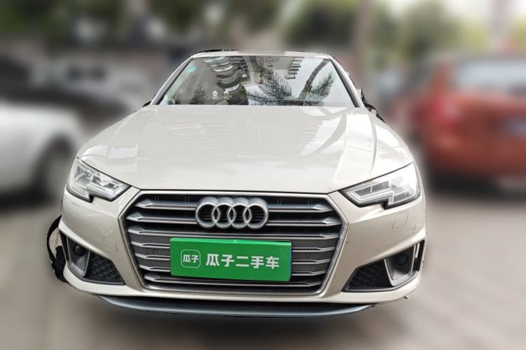 Used Audi A4L 2019 40 TFSI Fashion Edition China VI Emission Standard Front