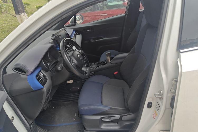 Used Toyota C-HR 2018 2.0L Luxury Edition China V Standard