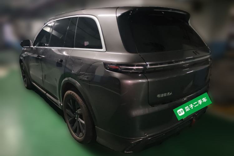 Used Li Auto L8 2023 Air model
