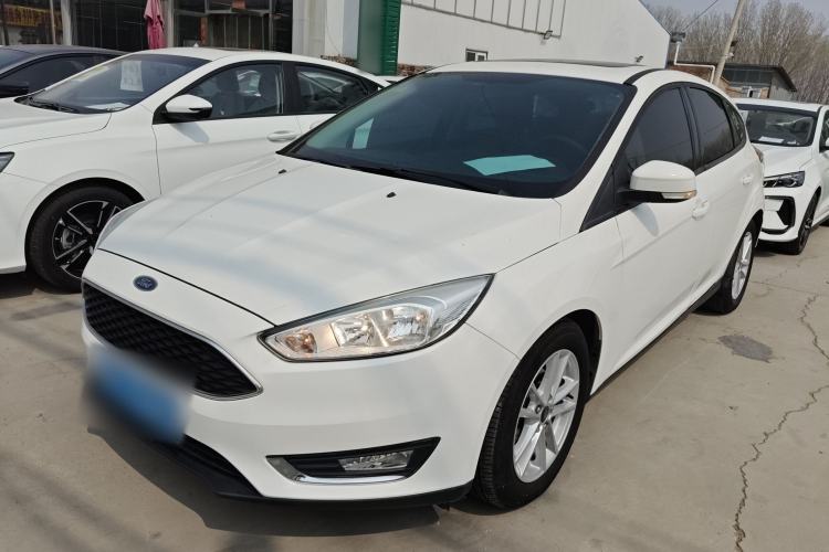 Used Ford Focus 2017 Hatchback EcoBoost 125 Automatic - Ultra-Powerful Style Edition with Smart Drive Features