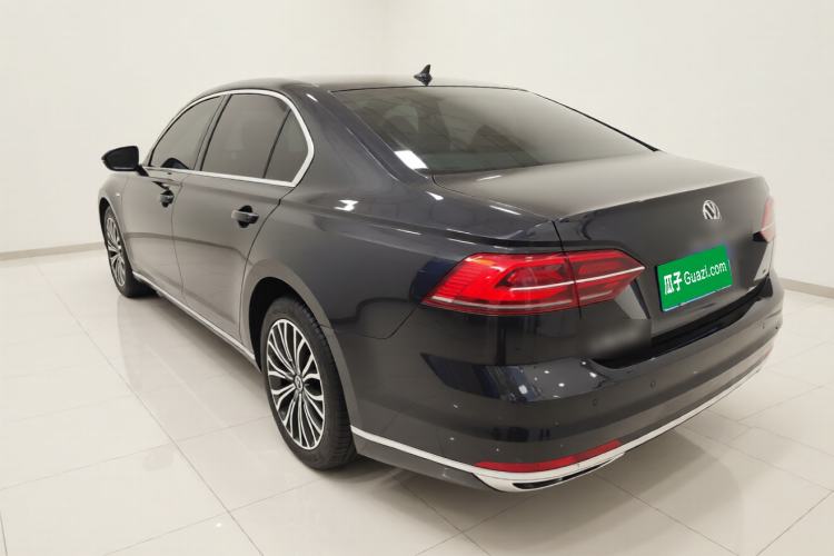 Used Volkswagen Phideon 2021 380TSI Luxury Edition