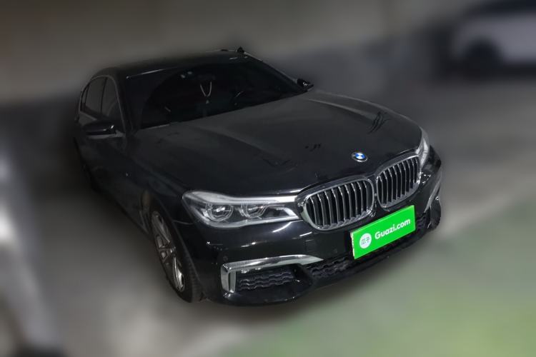 Used BMW 7 Series 2018 730Li Luxury Edition M Sport Package Front Right 45 Deg
