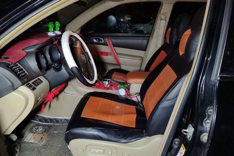 Used Toyota Highlander 2011 2.7L Two-Wheel Drive 7-Seater Luxury Edition