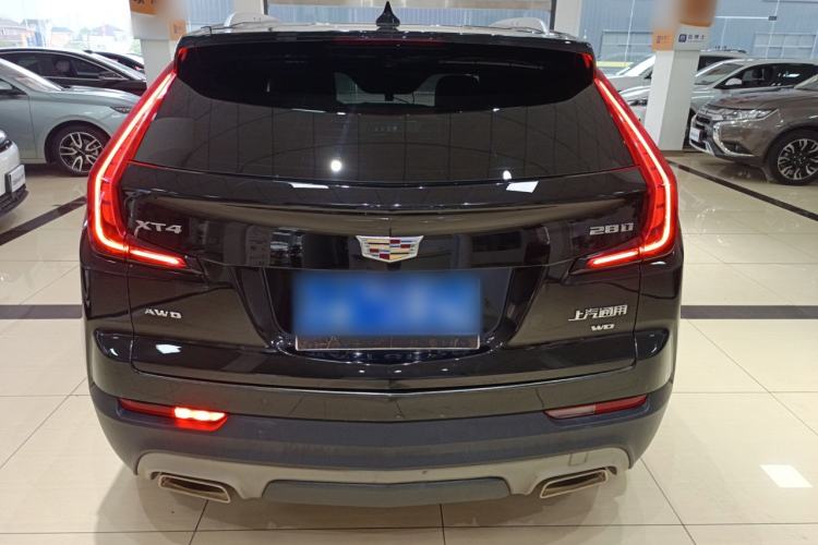 Used Cadillac XT4 2021 28T Two-Wheel Drive Leading Version
