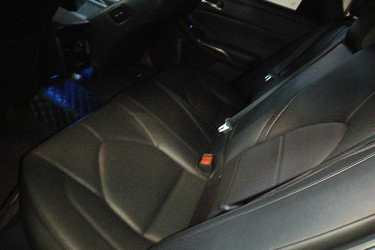 Used Toyota Avalon 2023 2.5L Luxury Edition Left Rear Seat