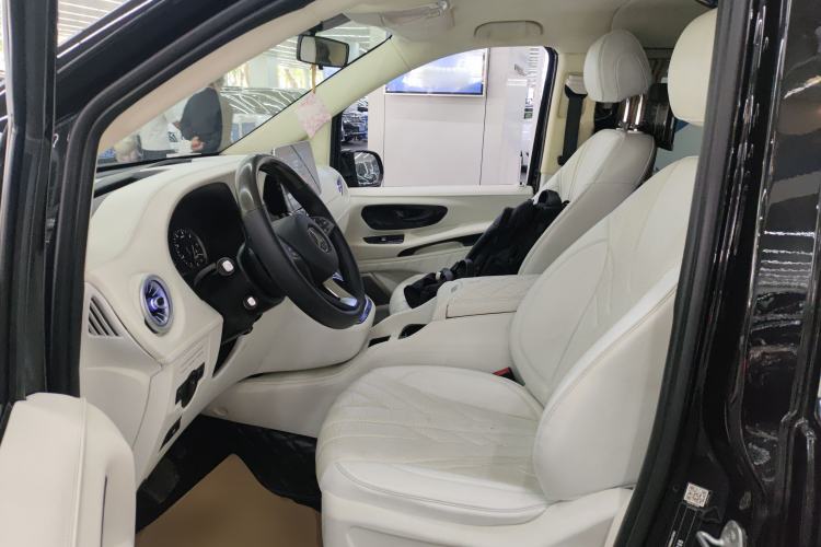 Used Mercedes-Benz Vito 2021 2.0T Elite Version 7 Seats