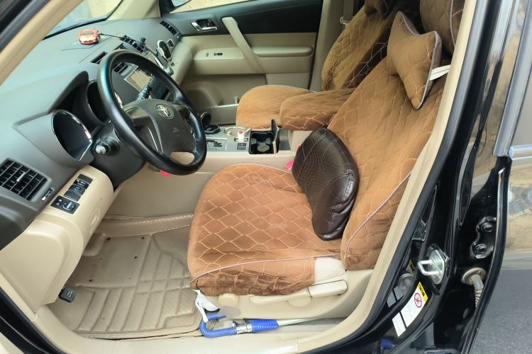 Used Toyota Highlander 2011 2.7L Two-Wheel Drive 5-Seater Elite Edition Left Front Seat