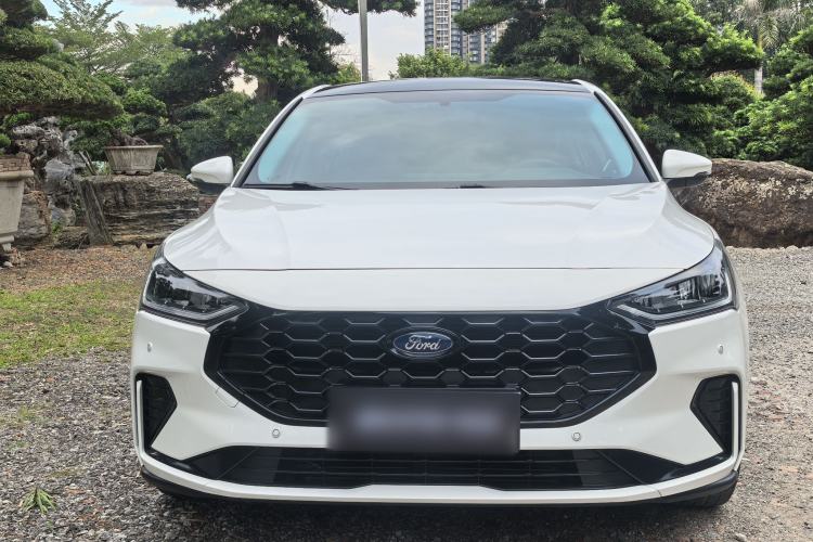 Used Ford Focus 2022 Sedan EcoBoost 180 Automatic Performance Edition