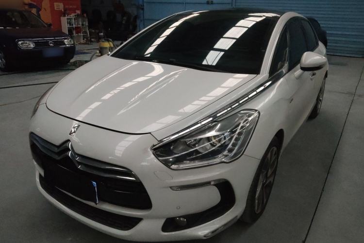 Used DS 5 2013 1.6T Prestige Edition THP200