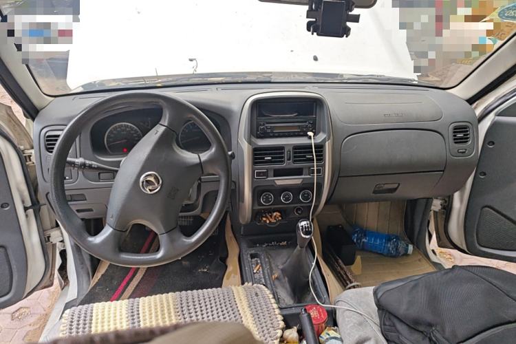 Used Dongfeng Ruichi 2015 2.4L Elite Edition Gasoline Two-Wheel Drive Luxury Version ZG24