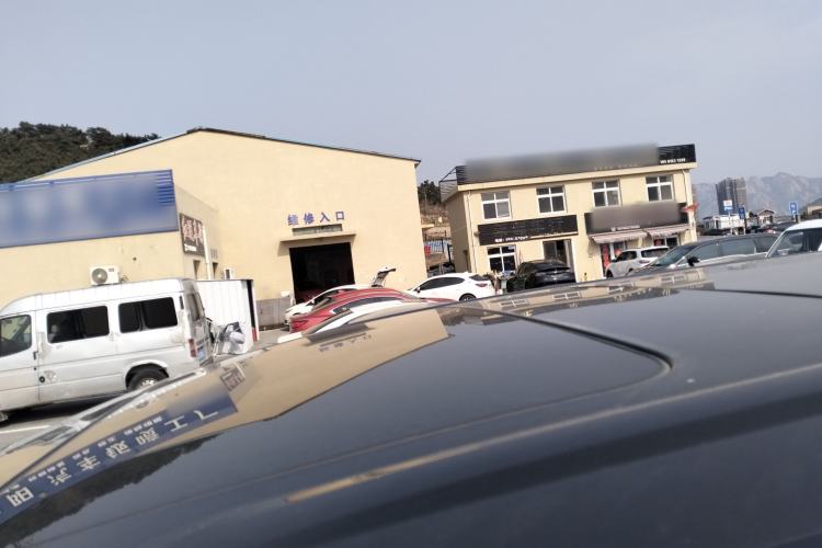 Used Denza D9 2024 EV 620 Premium Model Roof