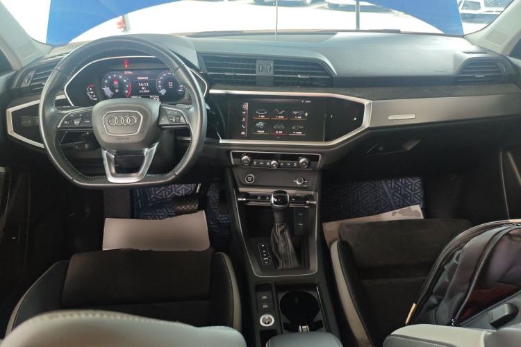 Used Audi Q3 2021 35 TFSI Fashion Dynamic Model
